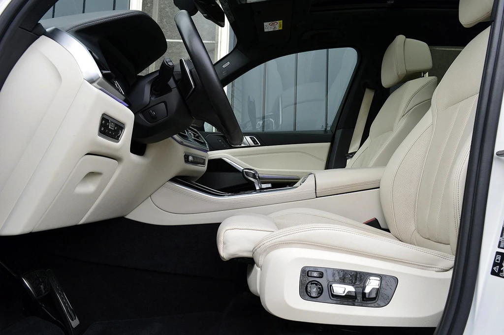 BMW X5 – foto 15