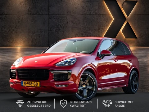 Porsche Cayenne GTS 3.6 BiTurbo 440pk | Carbon | SoftClose | Volleder Alc | SportChrono | Luchtvering Adap | Bose Surround | Adap Cruise | 4-zone ECC | Alcantara hml | Memory | 21” SportEdition LM | Lane Depart | Etc