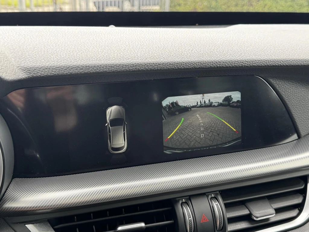 Alfa Romeo Stelvio – foto 15