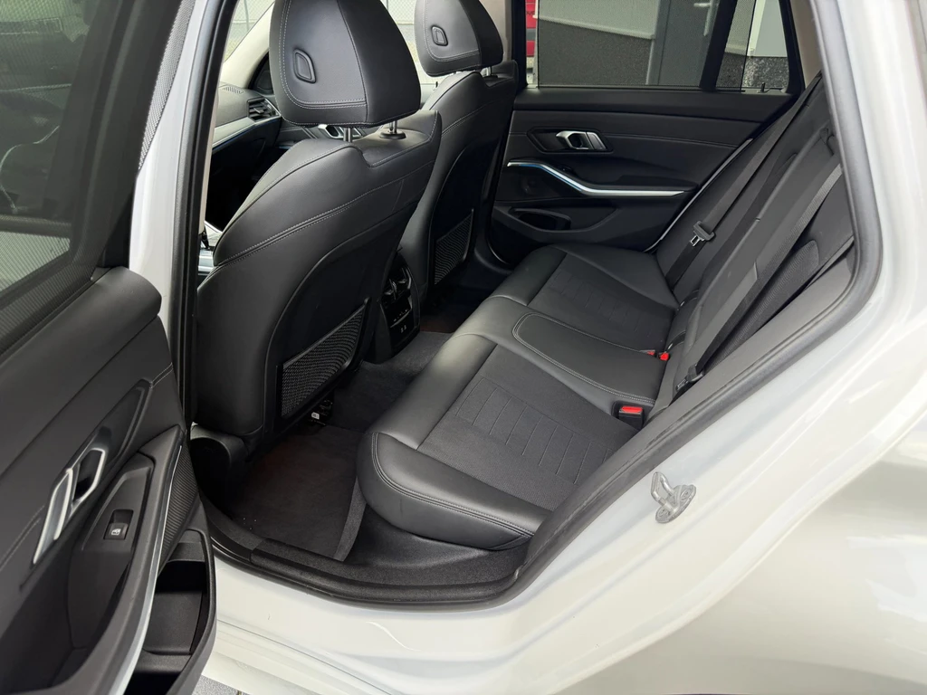 BMW 3 Serie – foto 15