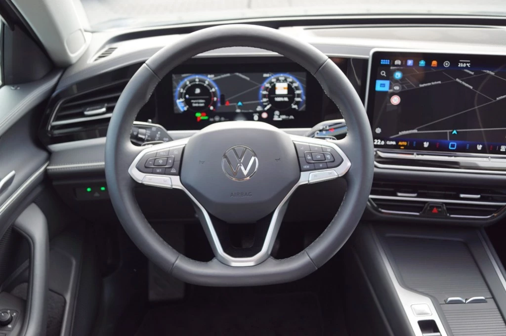 Volkswagen Passat – foto 41