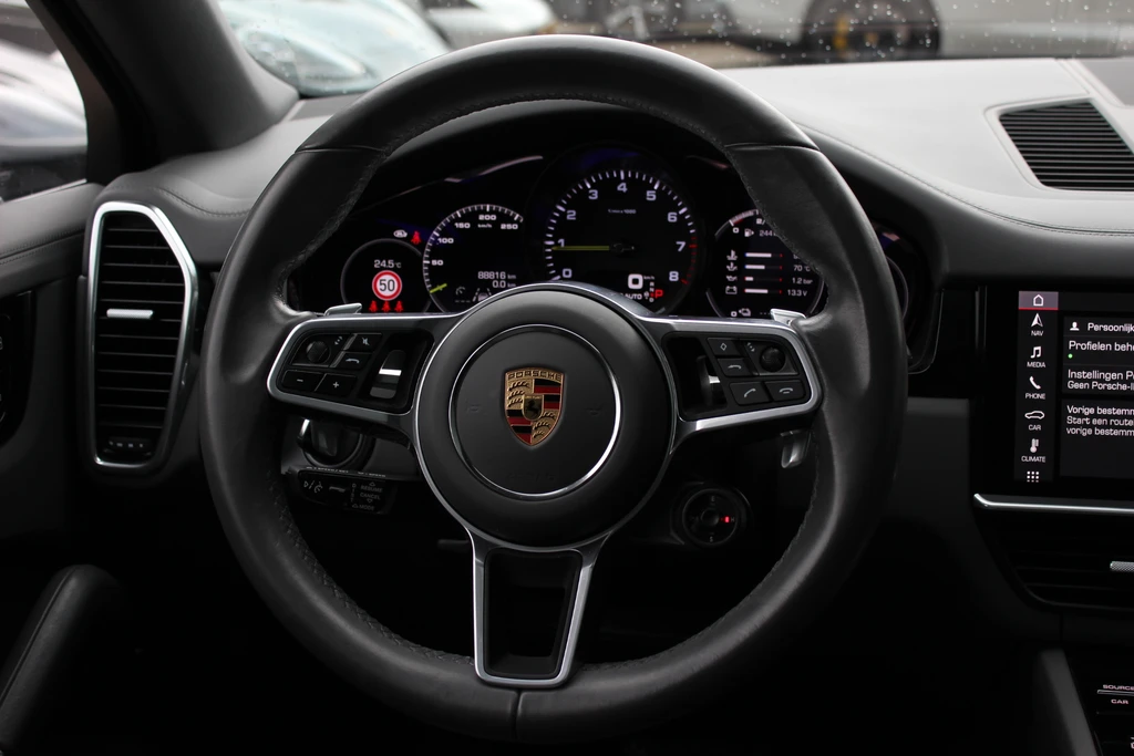 Porsche Cayenne – foto 19