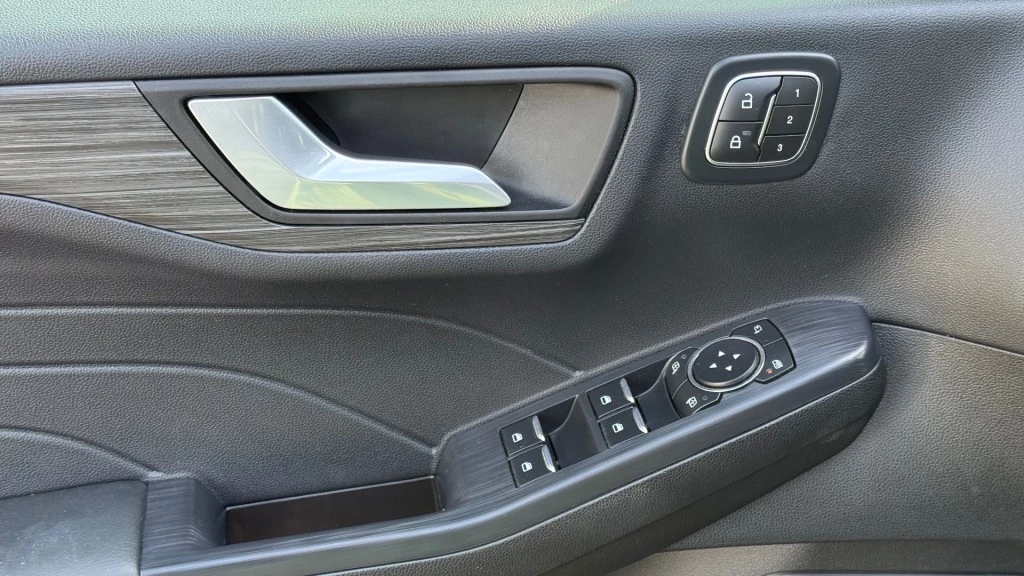 Ford Kuga – foto 34