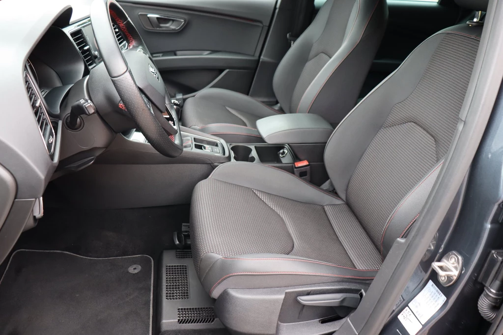SEAT Leon – foto 8