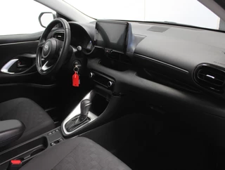 Toyota Yaris – thumbnail 13