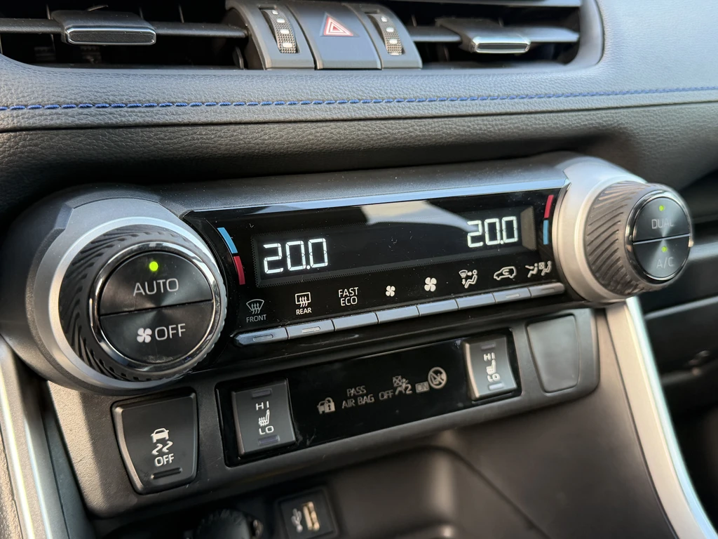 Toyota RAV4 – foto 31