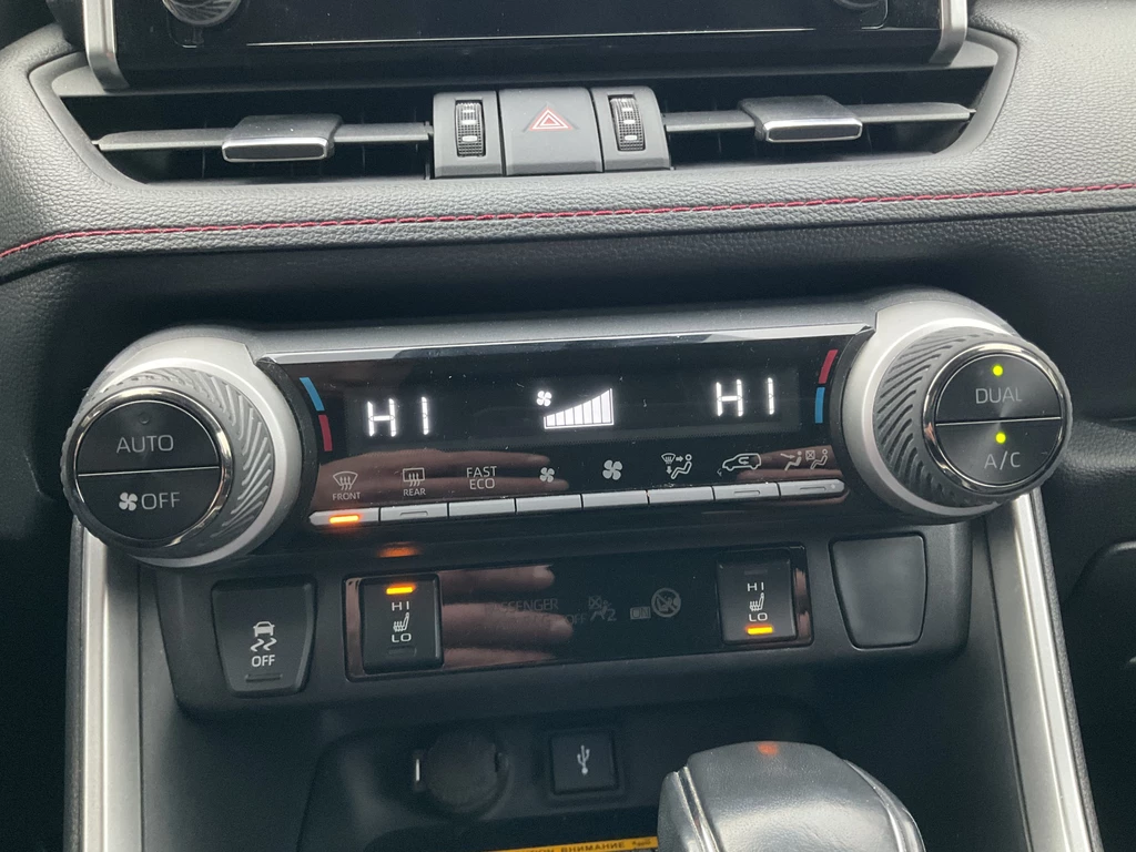 Toyota RAV4 – foto 15
