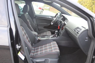 Volkswagen Golf – thumbnail 90