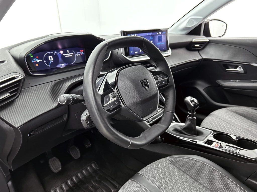 Peugeot 208 – foto 23