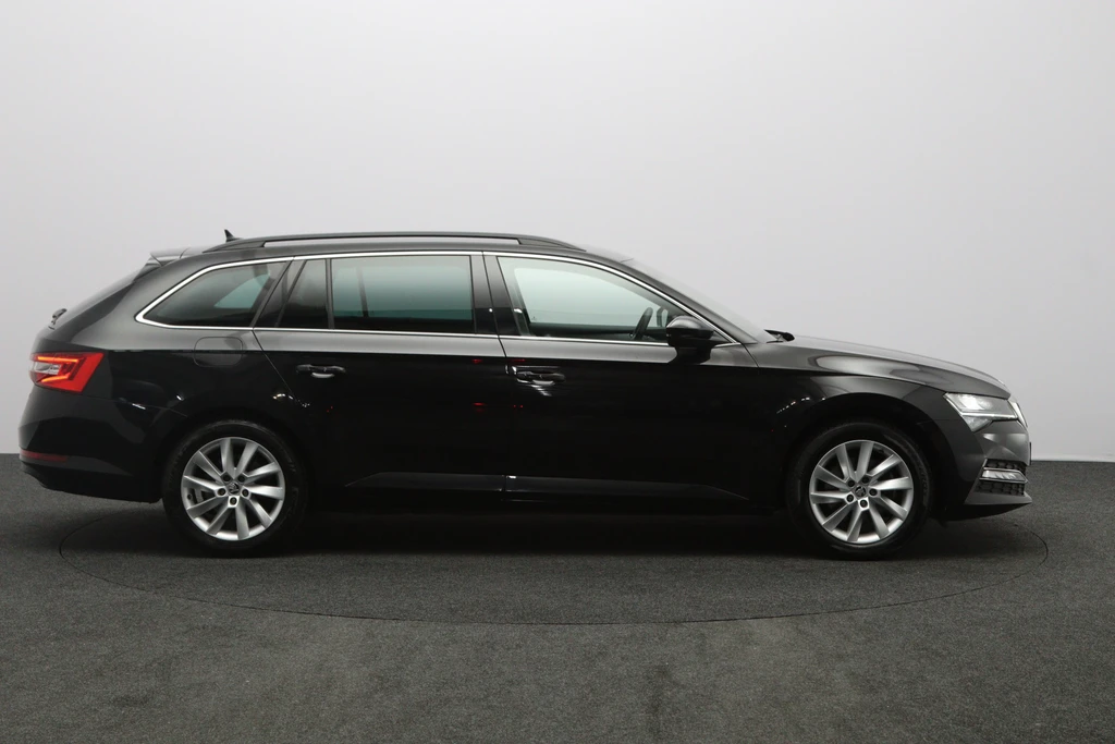 Škoda Superb – foto 7