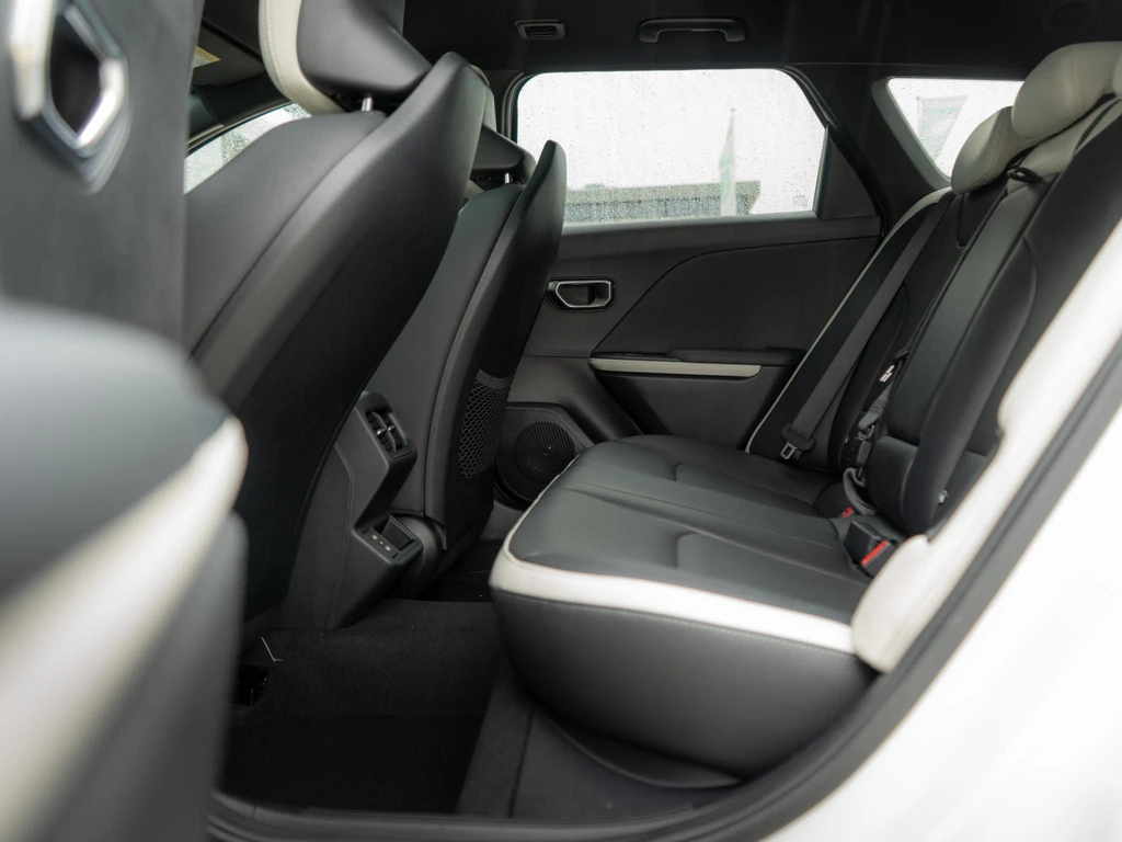 Kia K4 – foto 28