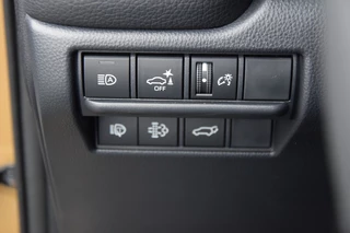 Toyota Land Cruiser – thumbnail 25