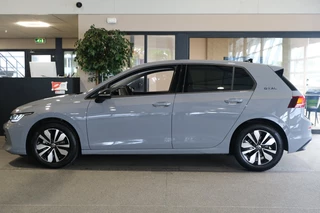Volkswagen Golf – thumbnail 3