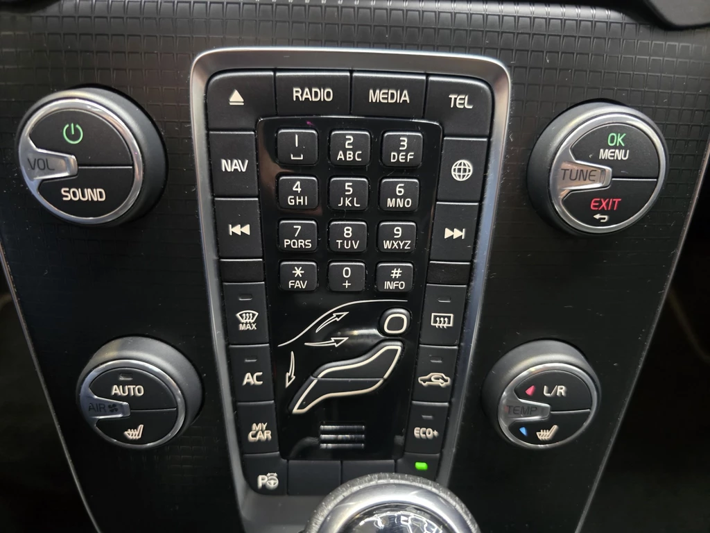 Volvo V40 – foto 20