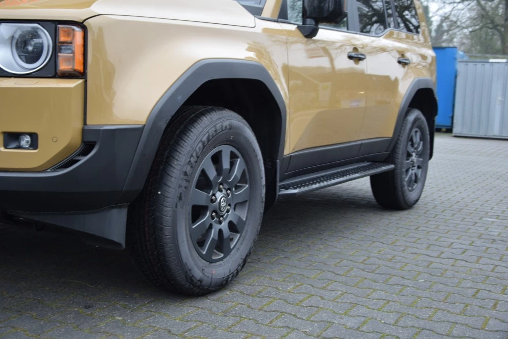 Toyota Land Cruiser – foto 1