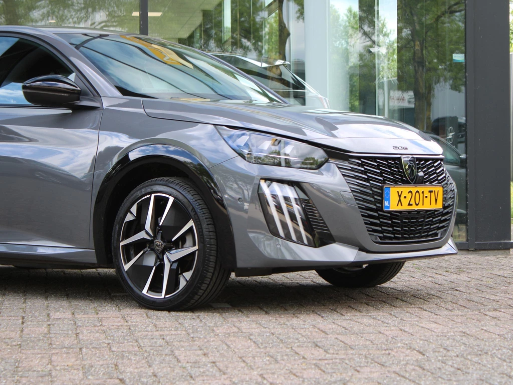 Peugeot e-208 – foto 6