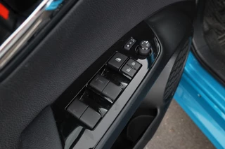 Toyota Prius – thumbnail 15
