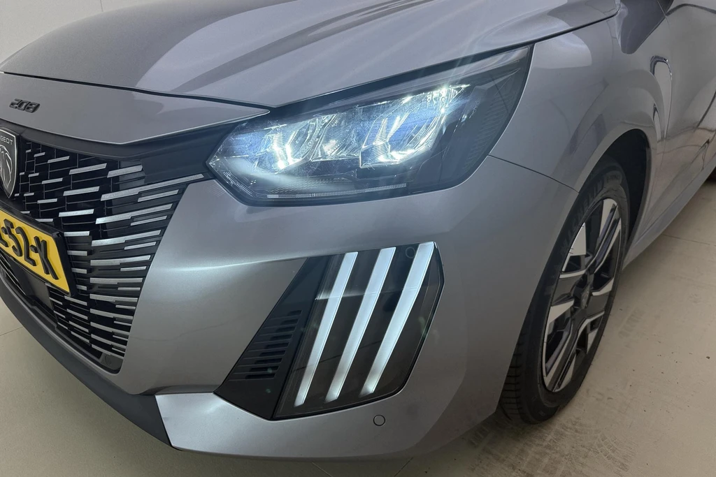 Peugeot 208 – foto 30