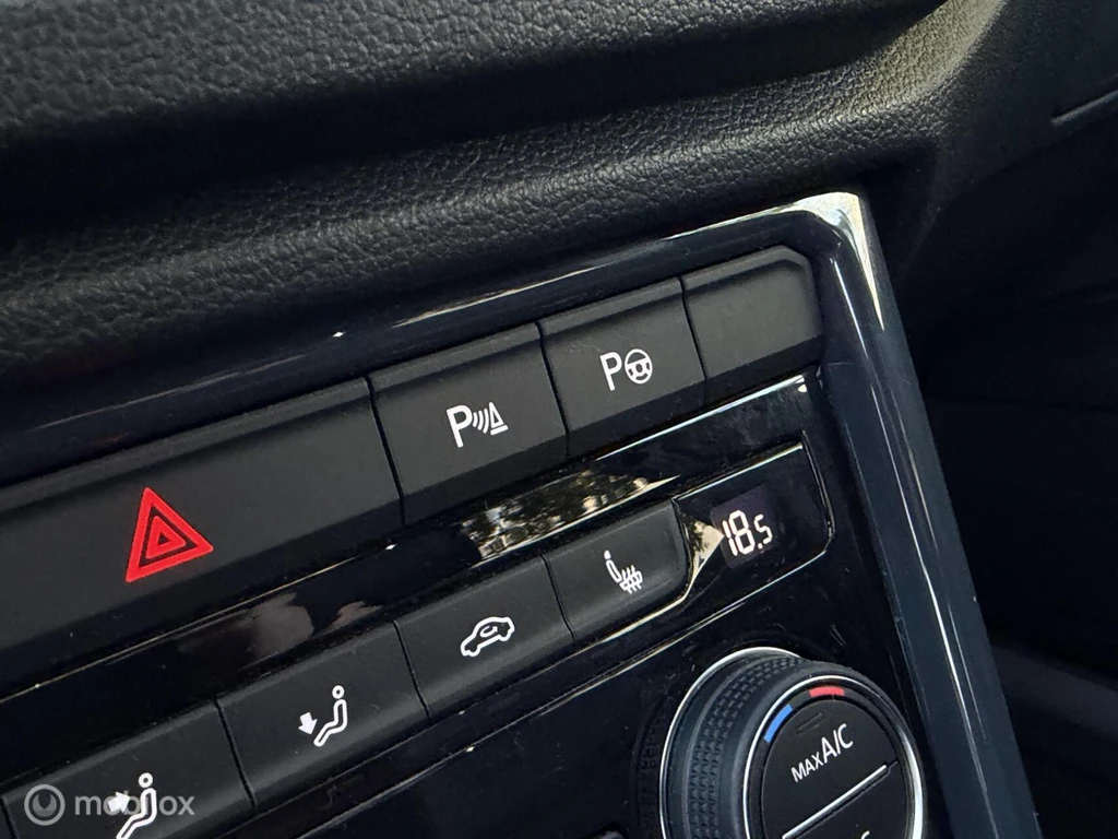 Volkswagen T-Roc – foto 37