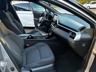 Toyota C-HR – thumbnail 14