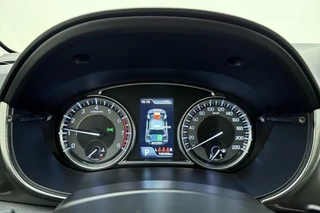 Suzuki Vitara – thumbnail 32