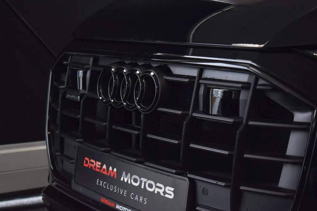 Audi Q8 – foto 11