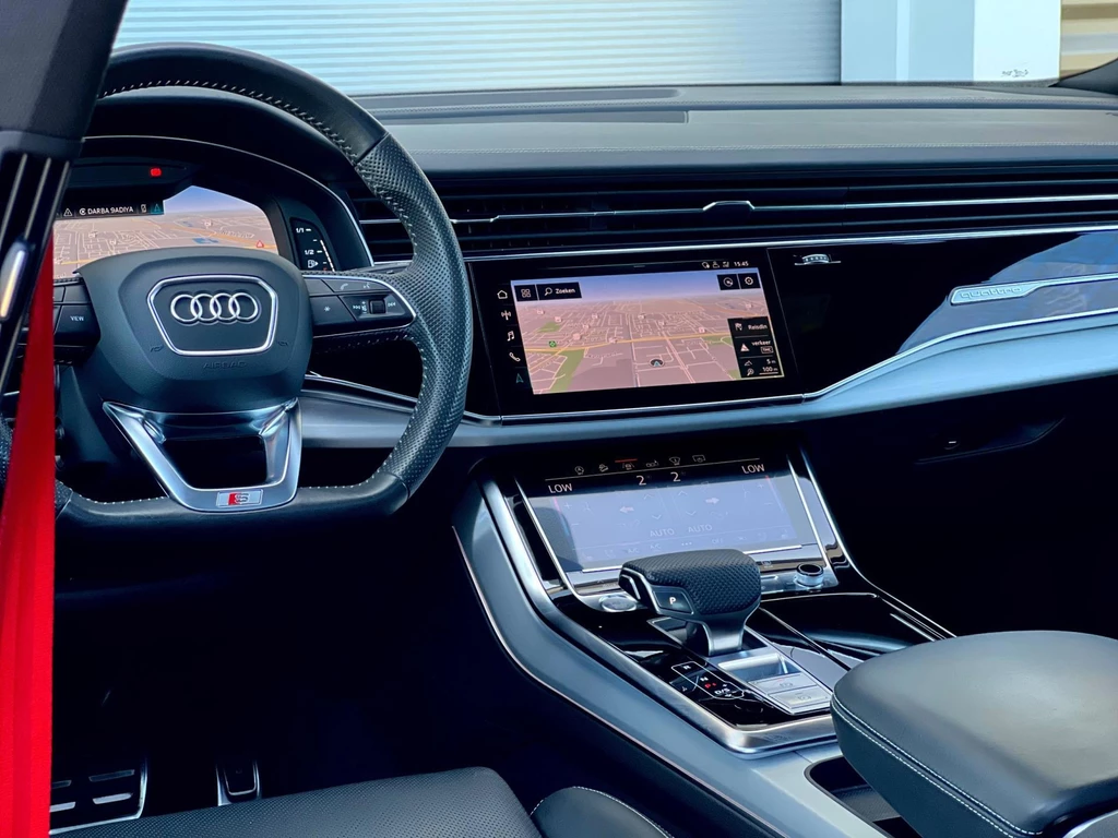 Audi Q8 – foto 11