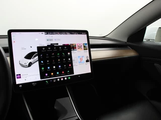 Tesla Model 3 – thumbnail 32
