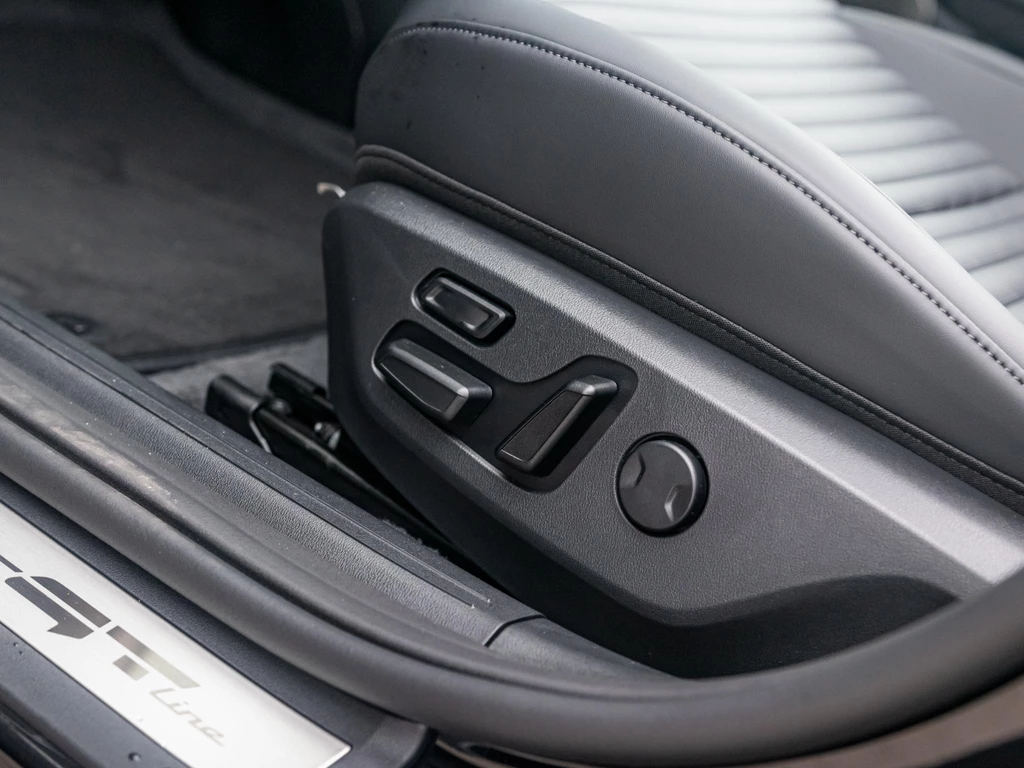 Kia EV4 – foto 15