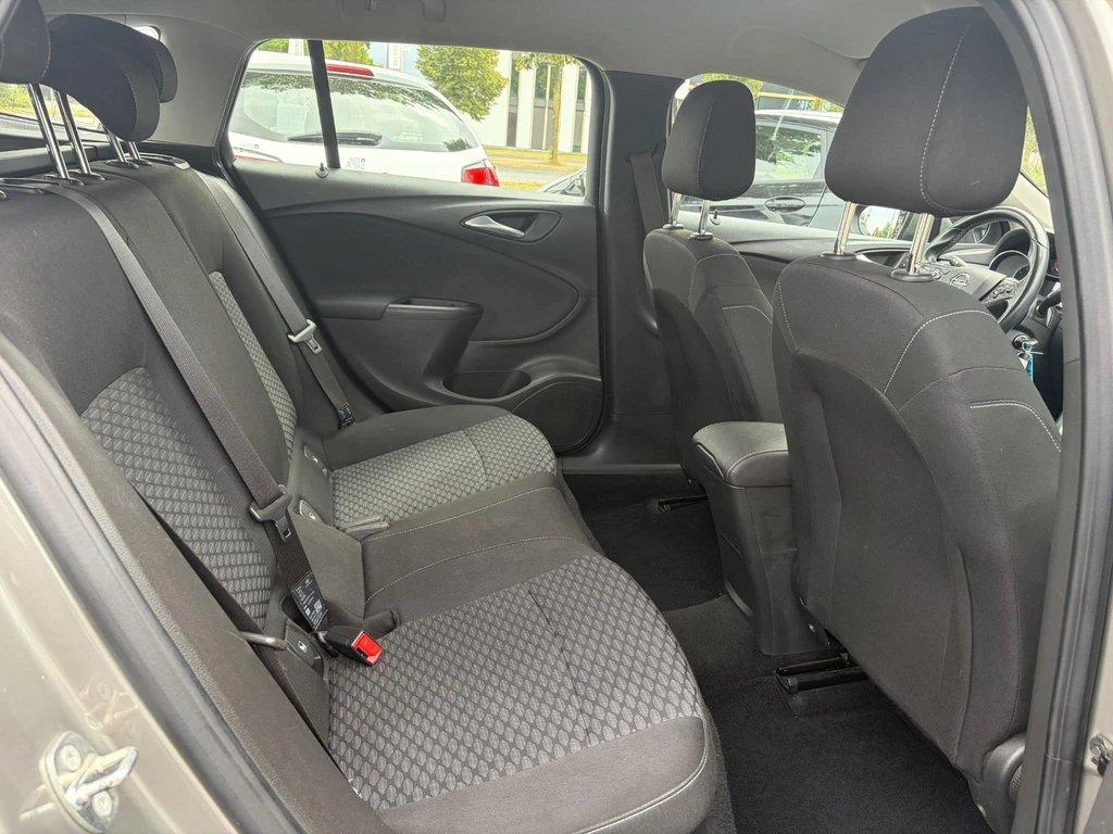 Opel Astra – foto 11