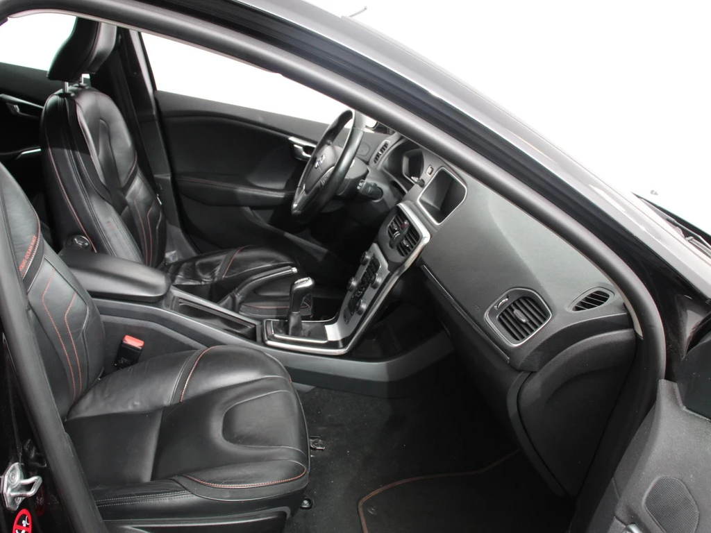 Volvo V40 – foto 11