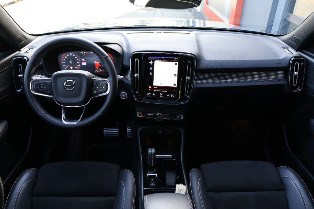 Volvo XC40 – foto 13
