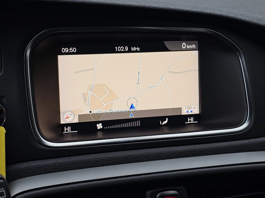 Volvo V40 – foto 23