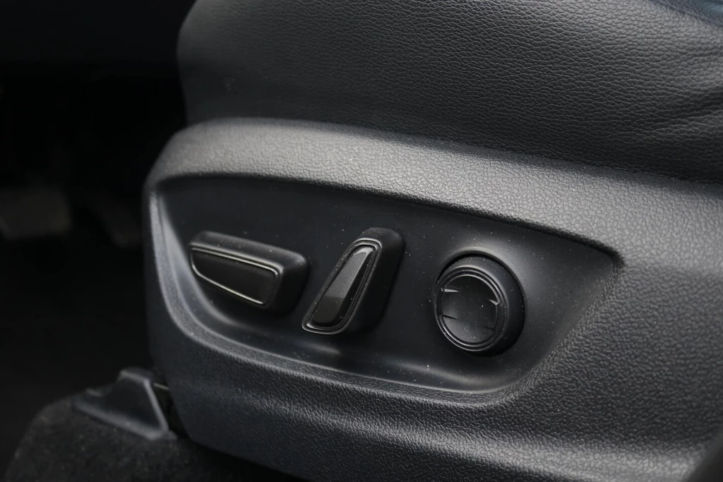 Toyota C-HR – foto 11