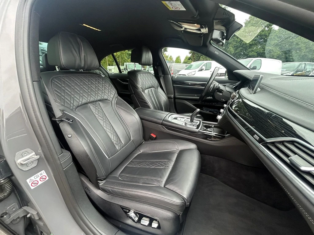 BMW 7 Serie – foto 13