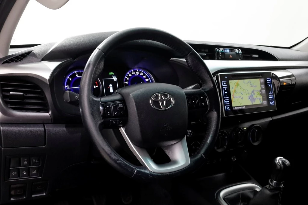 Toyota Hilux – foto 14