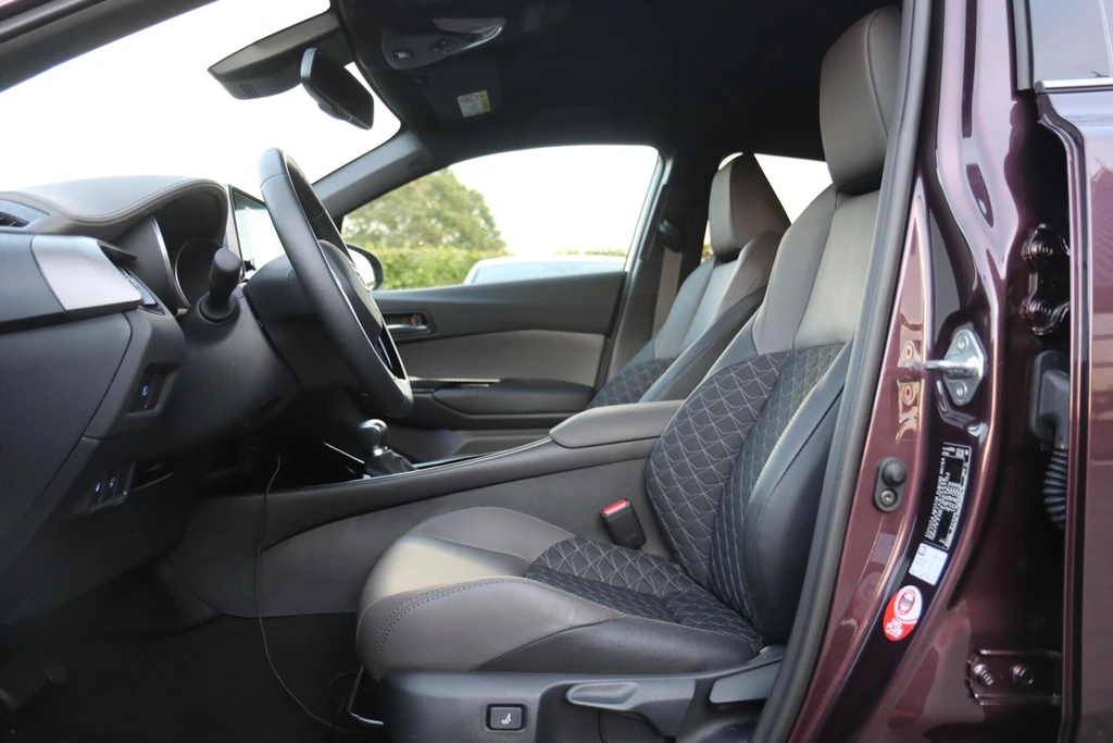 Toyota C-HR – foto 24