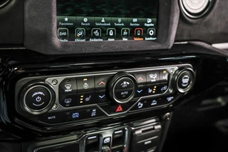 Jeep Wrangler – thumbnail 58