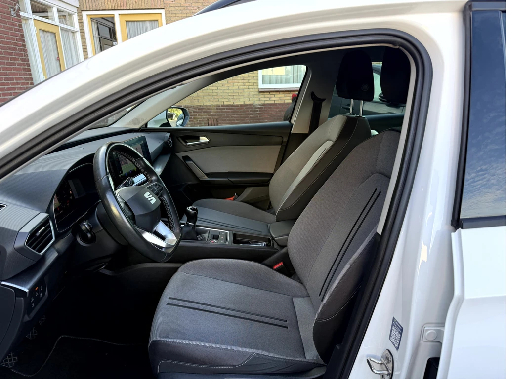 SEAT Leon – foto 8