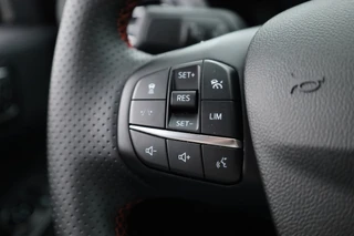 Ford Kuga – thumbnail 18