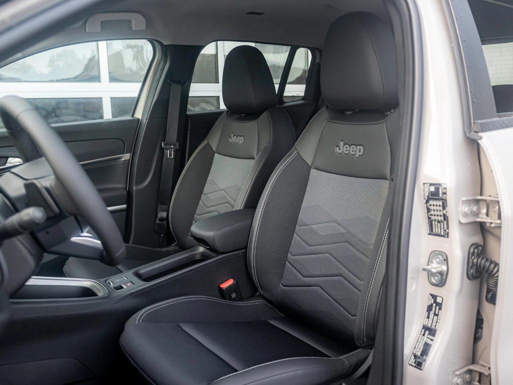 Jeep Avenger – foto 12