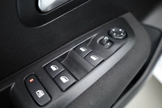 Peugeot 208 – thumbnail 9
