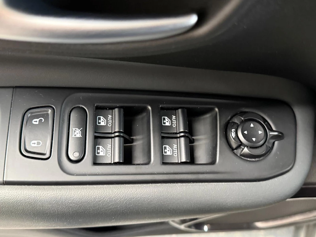 Jeep Renegade – foto 28