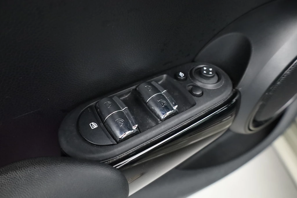 MINI Cooper S – foto 10