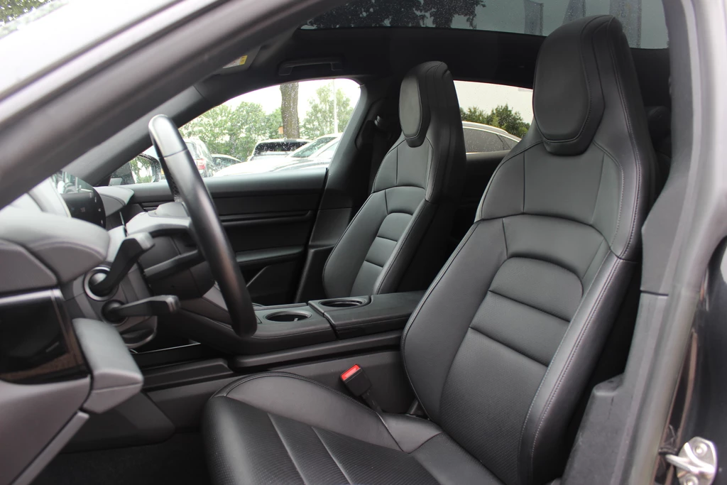 Porsche Taycan – foto 11
