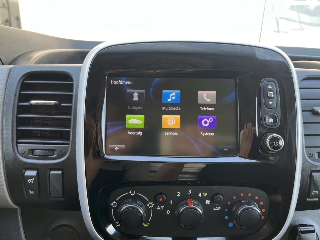 Renault Trafic – foto 30