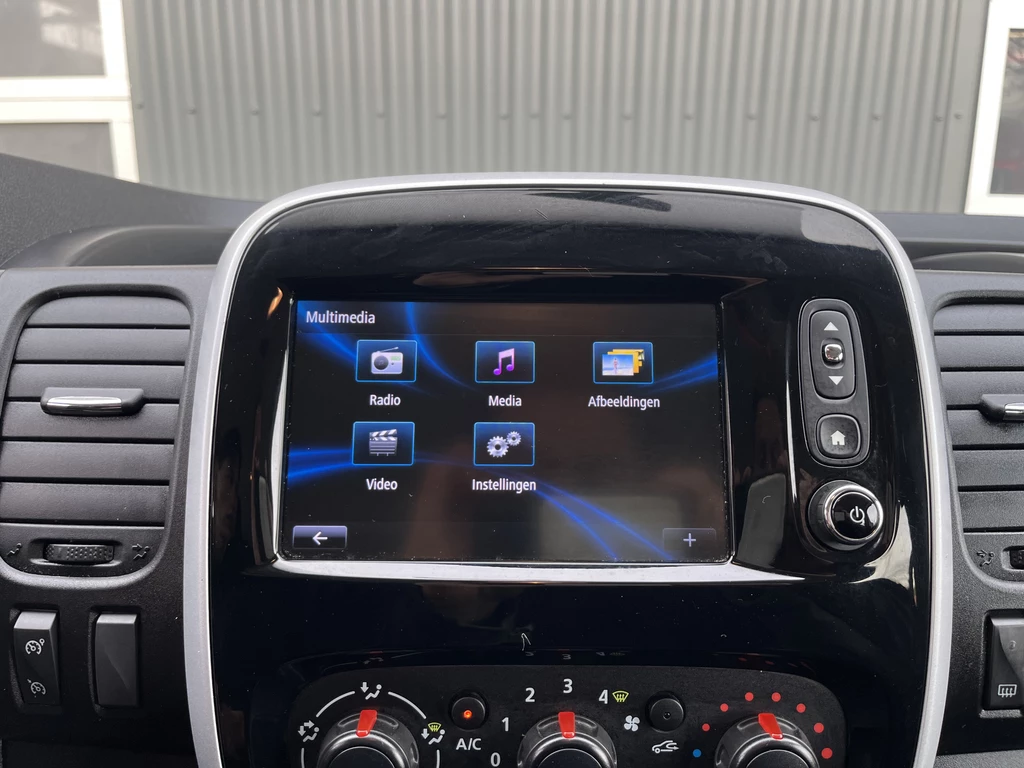 Renault Trafic – foto 36