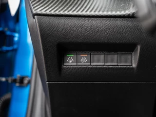 Peugeot 208 – thumbnail 32