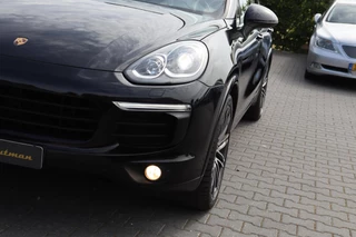 Porsche Cayenne – thumbnail 1