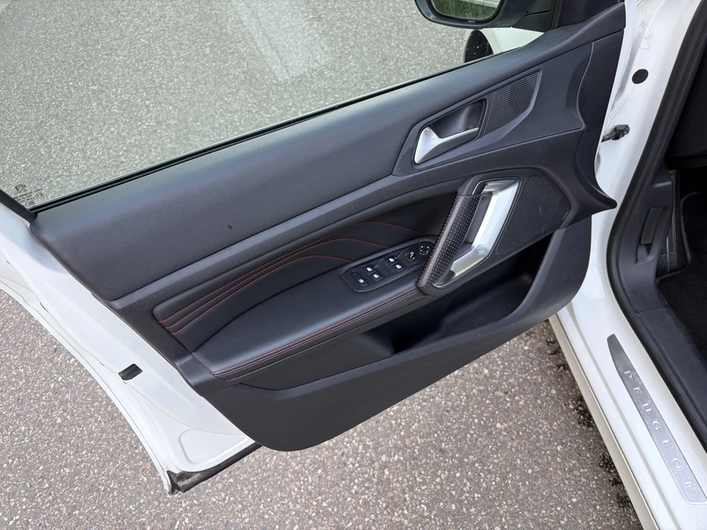 Peugeot 308 – foto 14